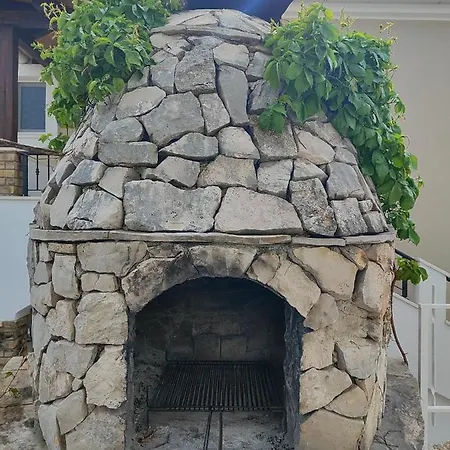 Apartment Apartman Jakov *